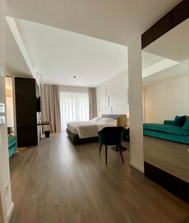 Solho Hotel Бардоліно Екстер'єр фото