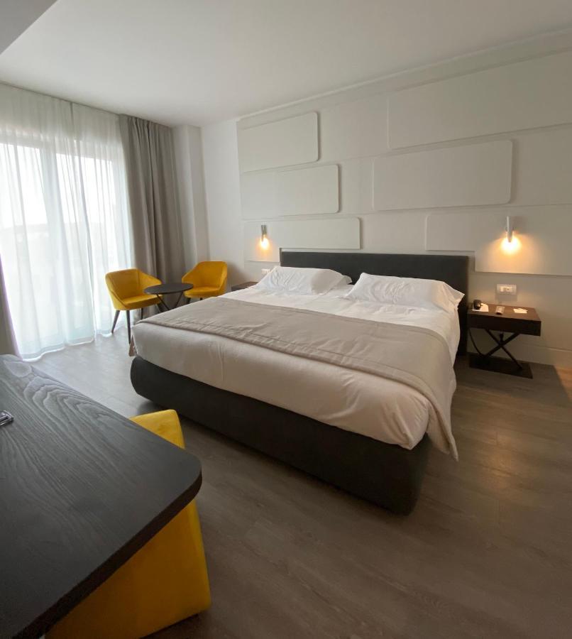 Solho Hotel Бардоліно Екстер'єр фото